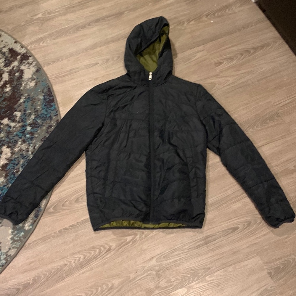 Men’s Medium/ Small Puffer Jacket